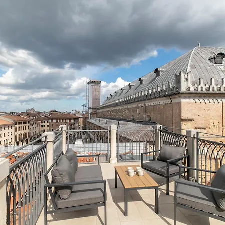 La Terrazza Sulle Piazze - Centro Storico