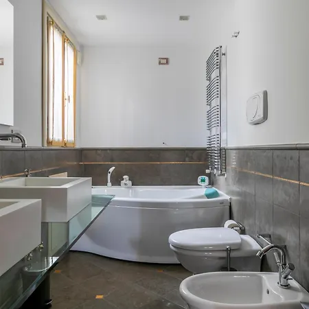 La Terrazza Sulle Piazze - Centro Storico Daire